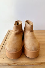 mode, chicago cozy boots