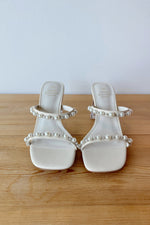 mode, mae pearl heels