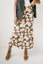 mode, pretty in pink maxi skirt
