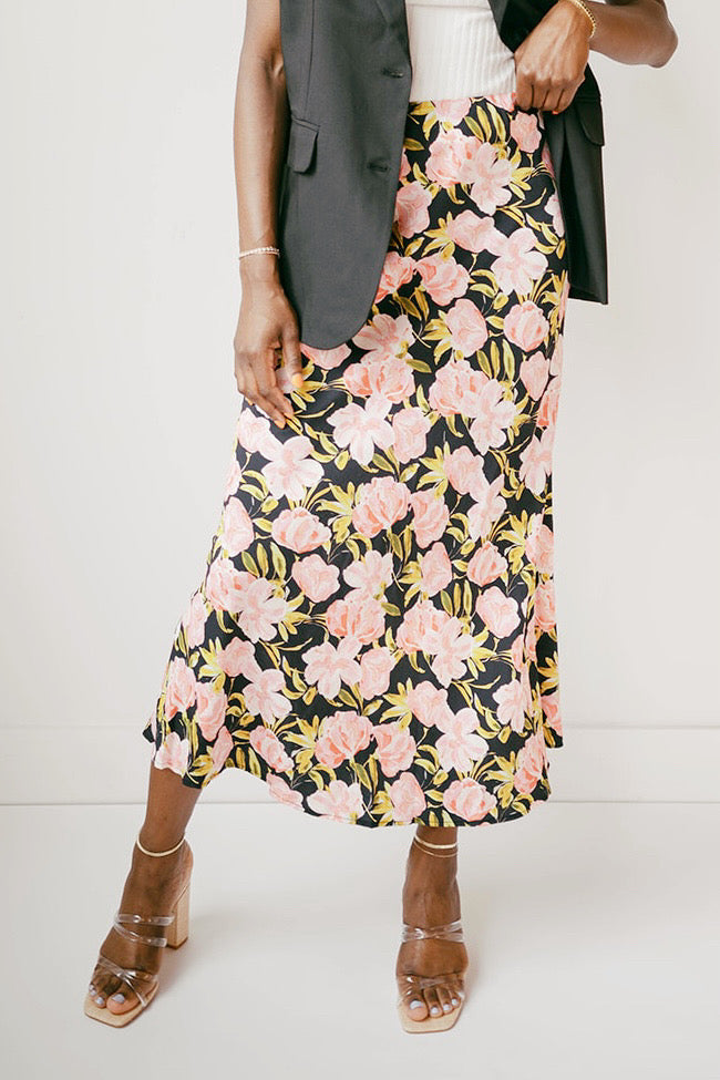 mode, pretty in pink maxi skirt