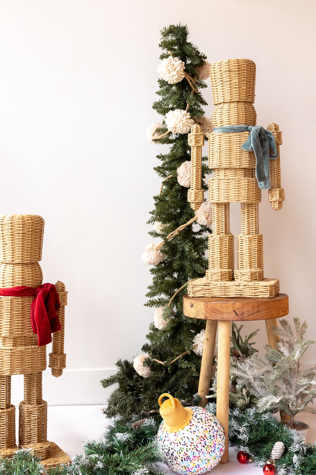 woven rattan nutcracker (2.5ft)
