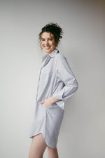 mode, collared button down dress