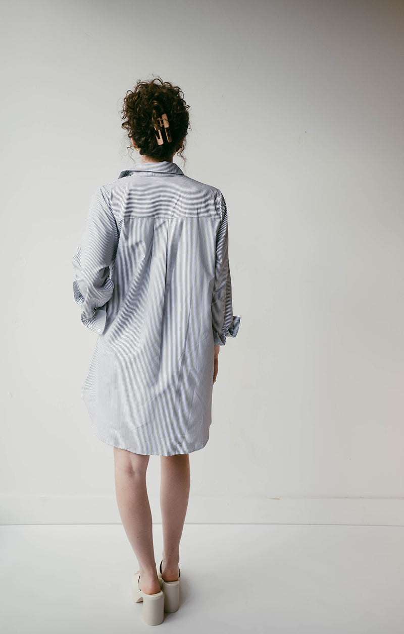 mode, collared button down dress