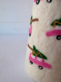 decorative christmas tree - pink car