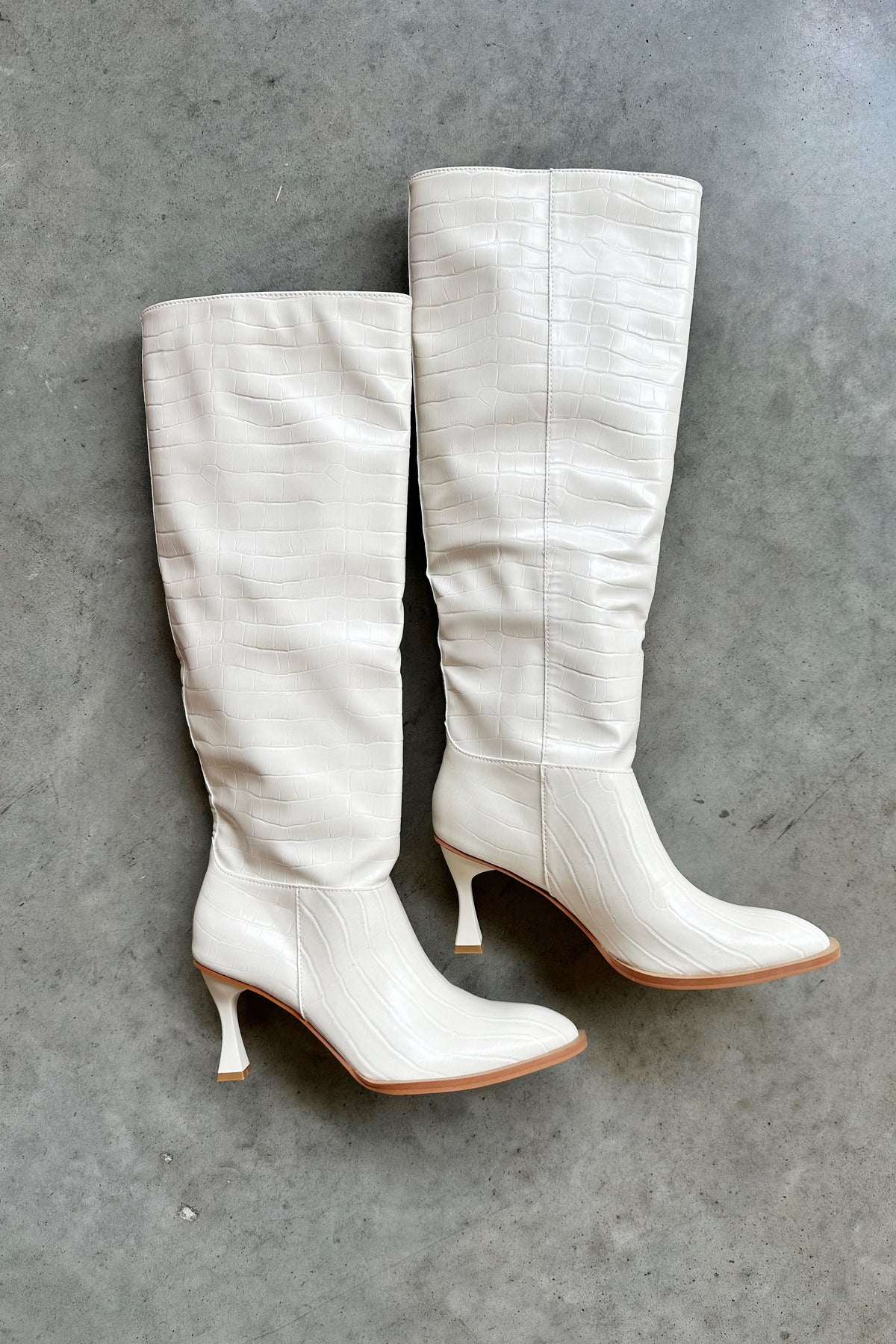 mode, vanessa boot