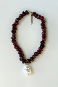cora pebble necklace