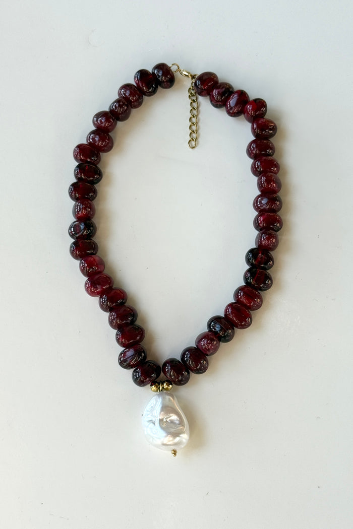 cora pebble necklace