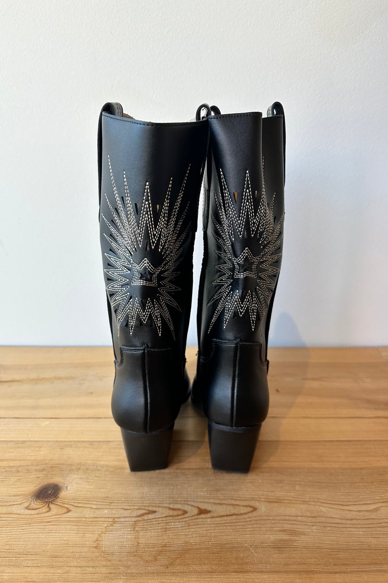 mode, emersyn boot