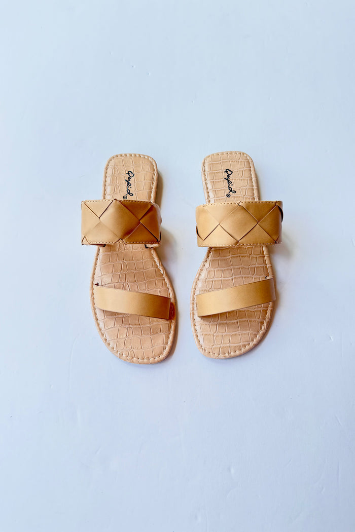Sidewalk sale castel sandals