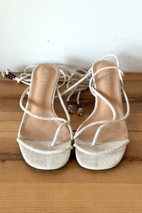 Elegance lace up heel