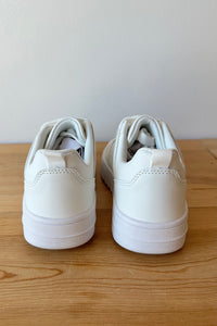 mode, on the go sneakers