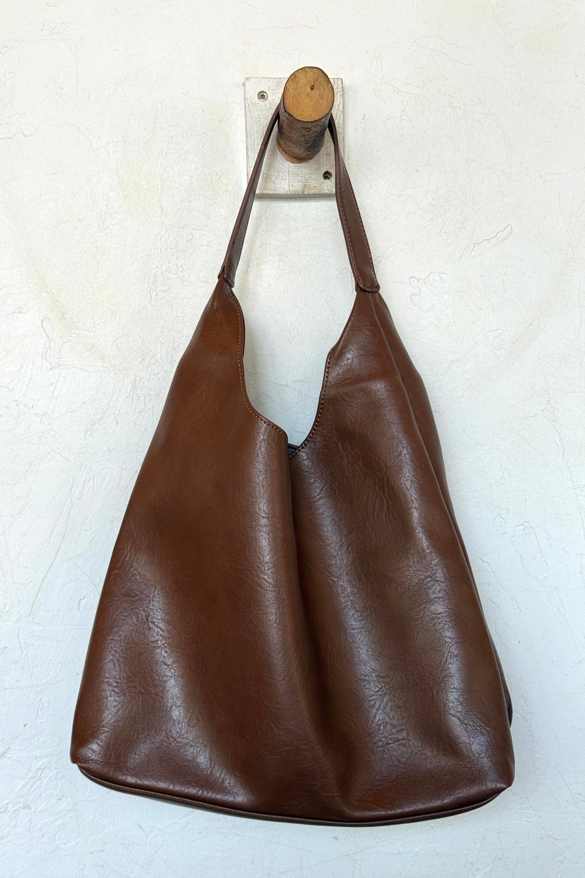 lindsay vintage shoulder bag