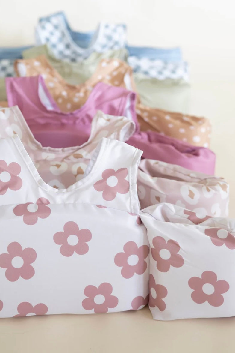 mode, swim float, retro daisy