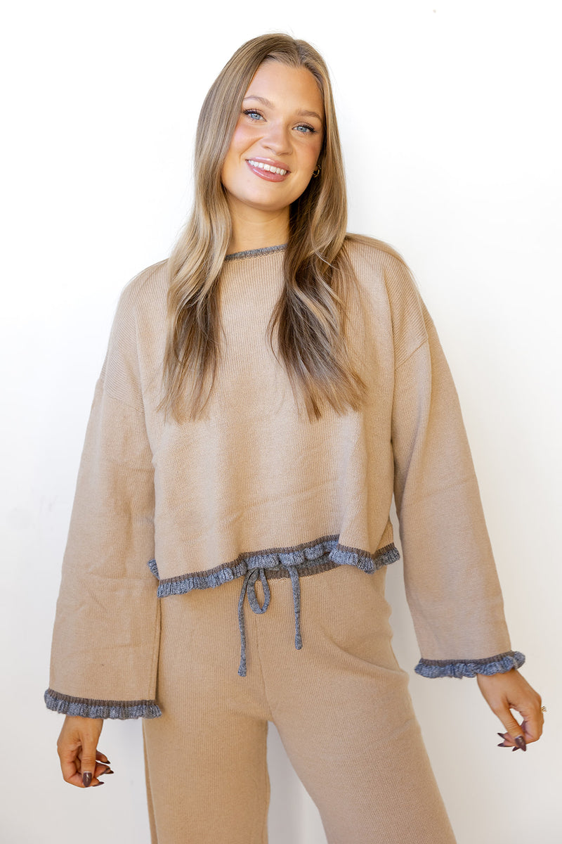 shaylee ruffled hem top