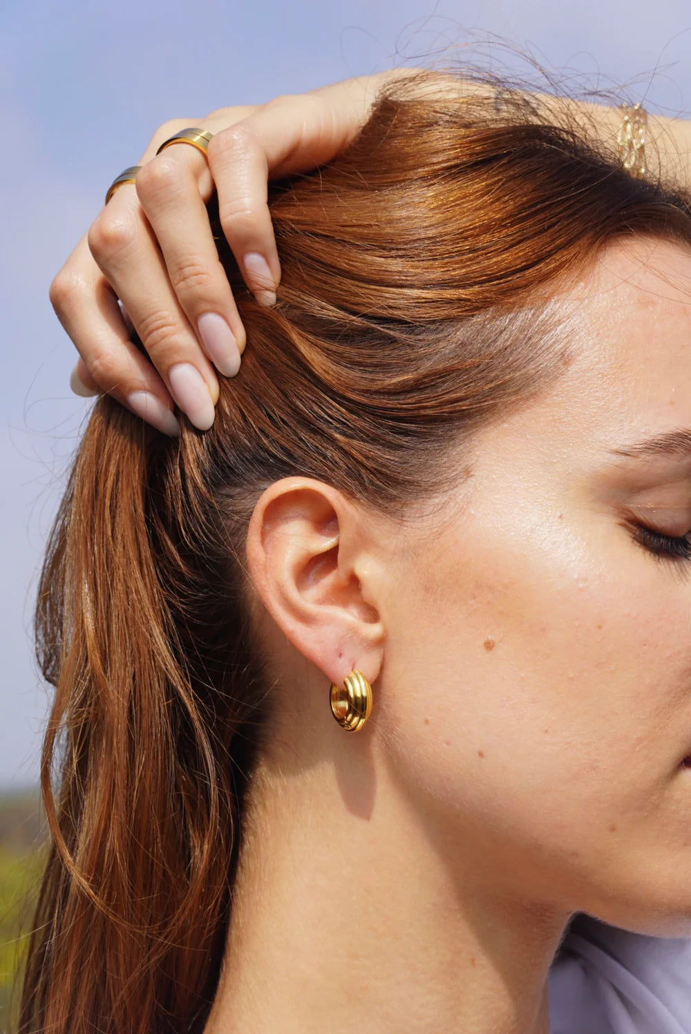 mode, cassidy hoops