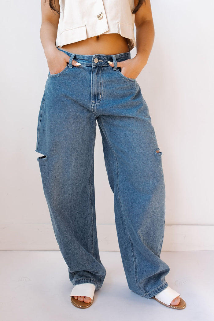 sada side slit barrel jeans
