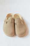 mode, kalina boston clog