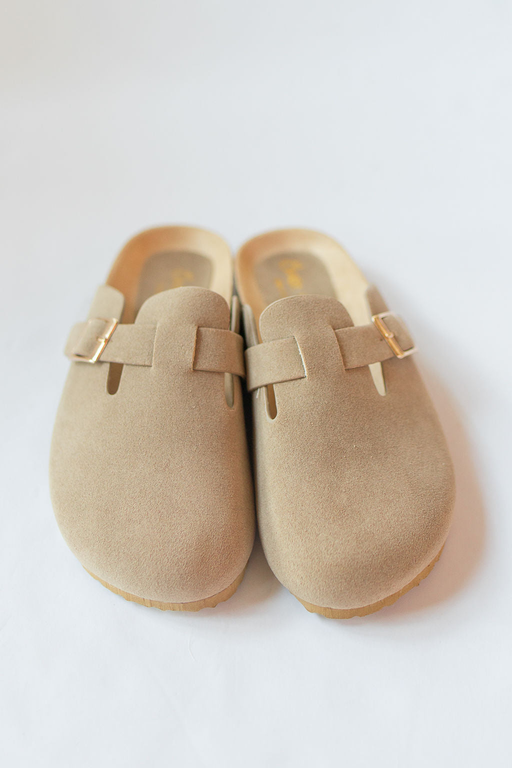 mode, kalina boston clog