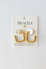 mode, larna hoops