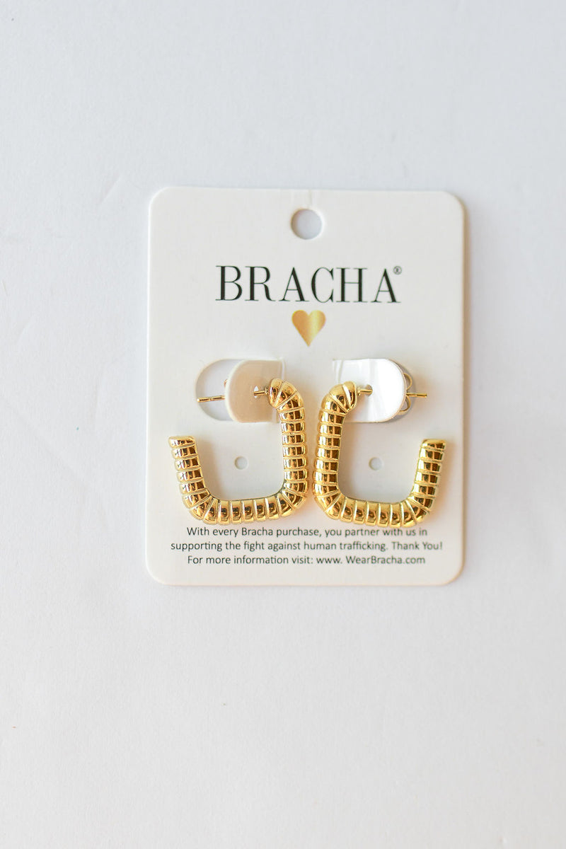 mode, larna hoops