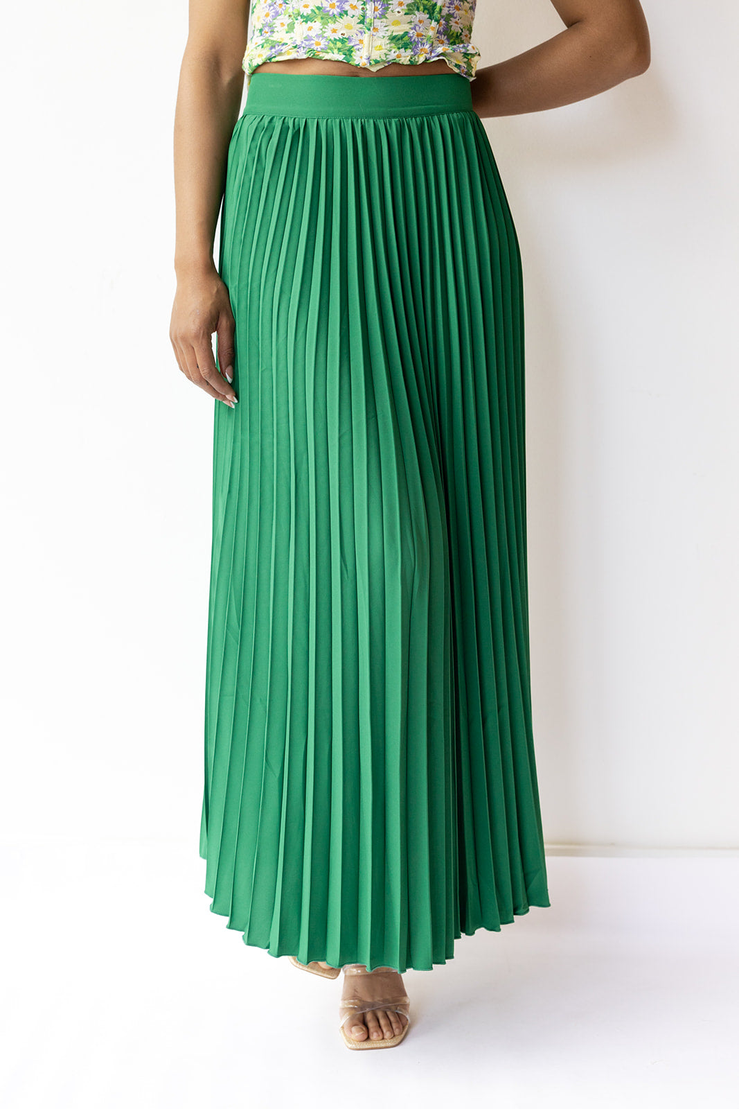 mode, pleated maxi skirt