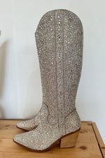 mode, nashville glam boot