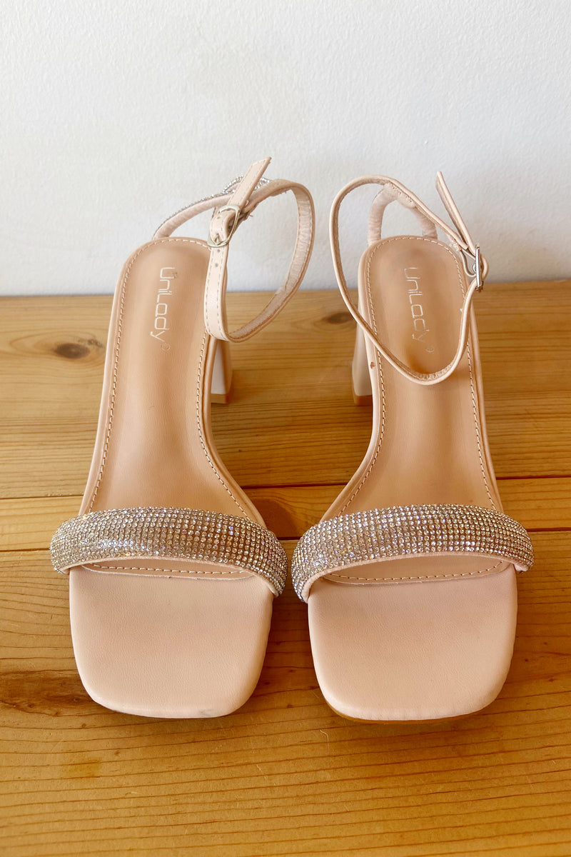 mode, kyle heel