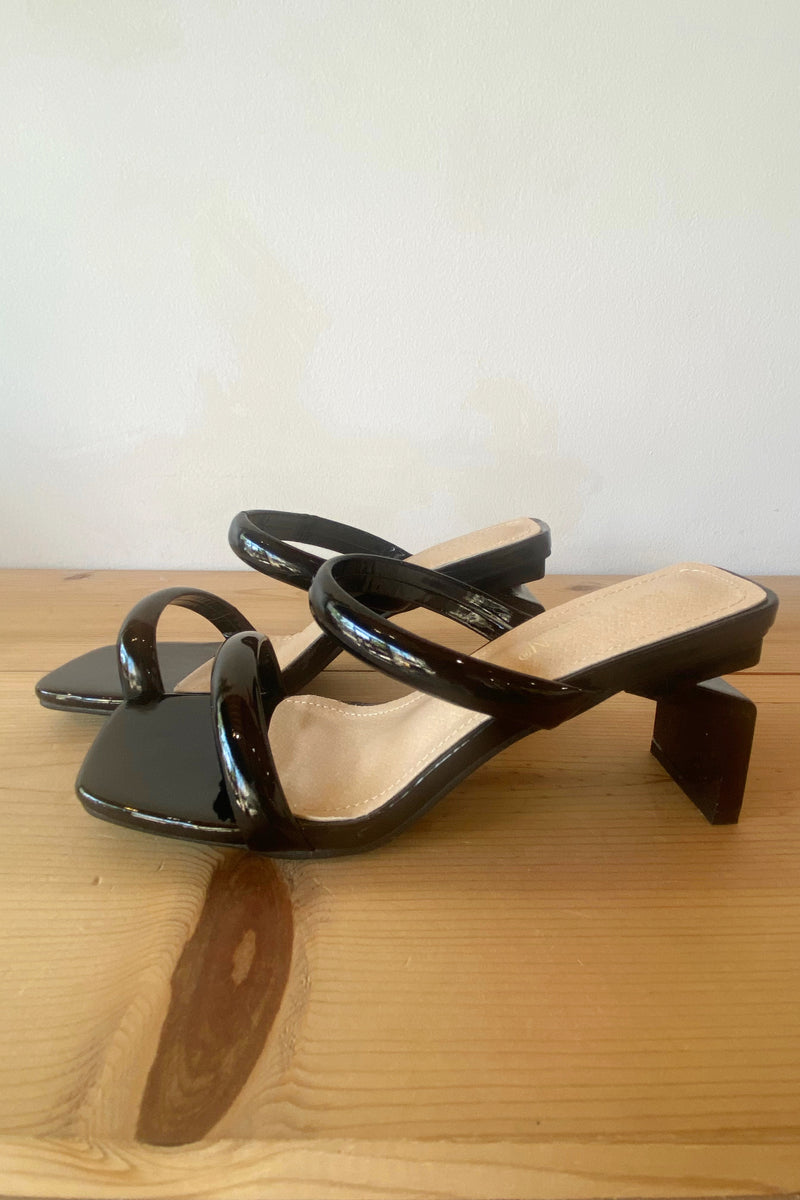 mode, going out tonight heels