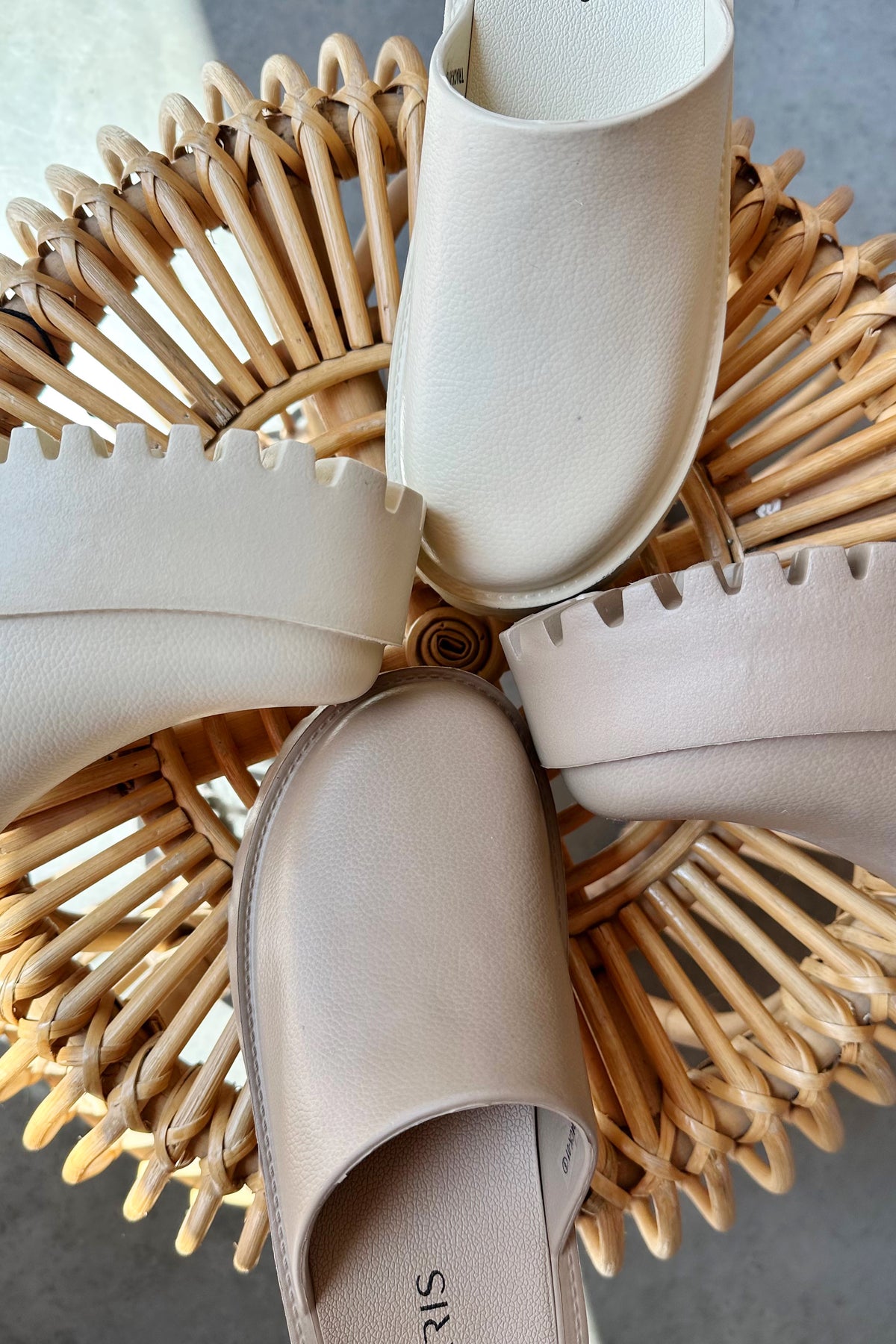 mode, your summer clogs