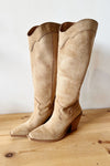 mode, classy cowboy boot