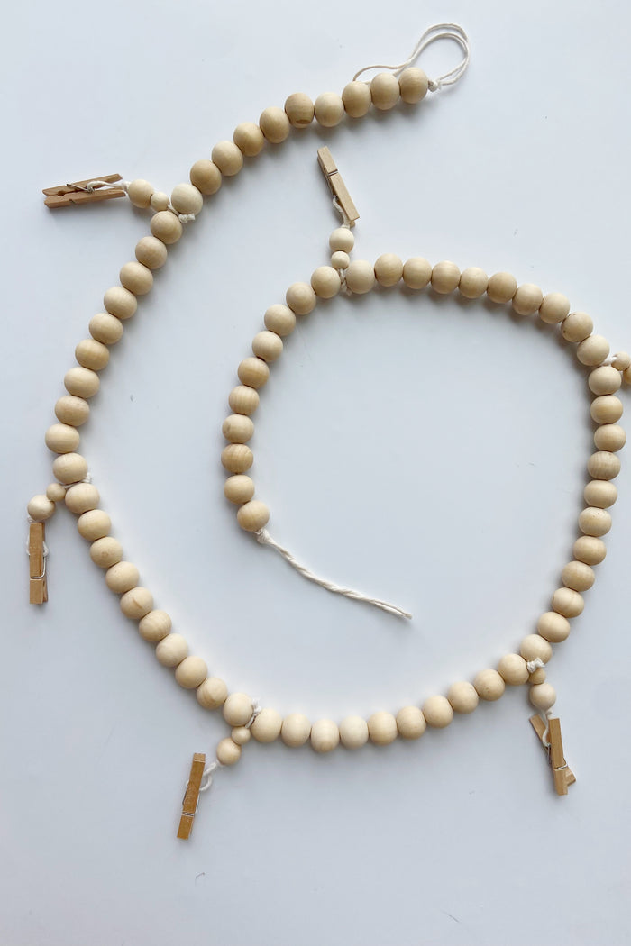 mode, 4ft wood beaded garland w pins