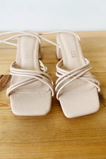 mode, roxxy heel