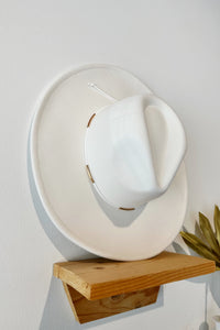 mode, briar hat, ivory