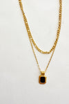 mode, black onyx necklace