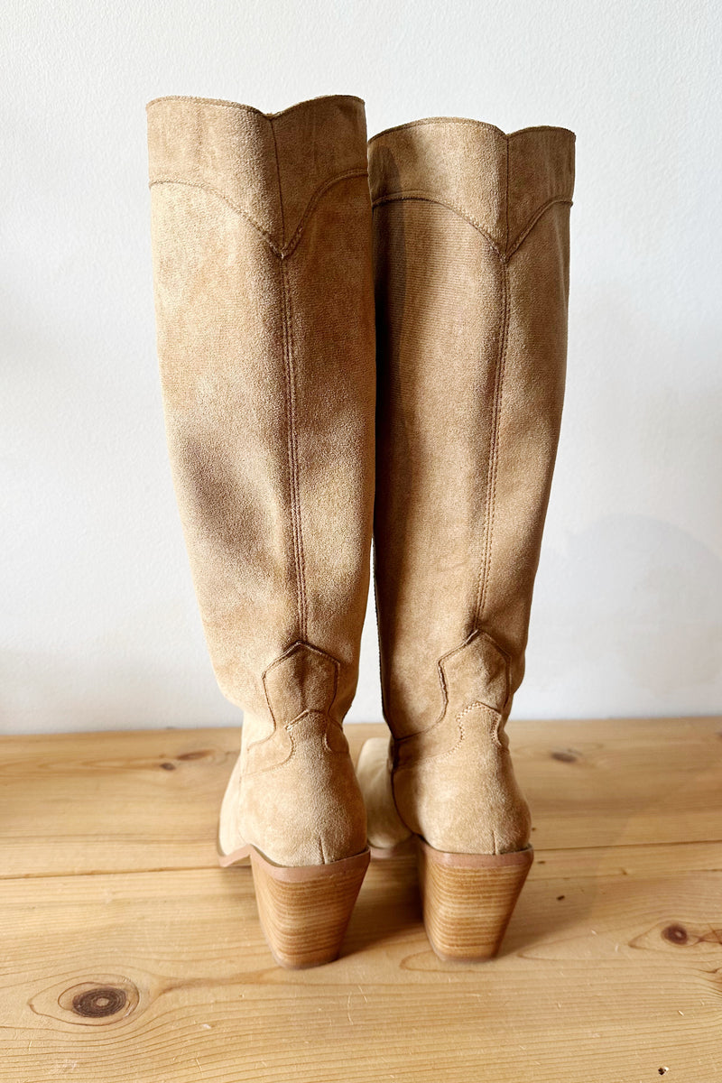 mode, classy cowboy boot