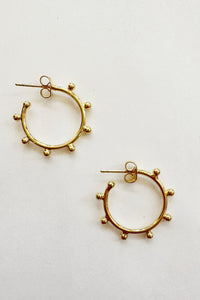 mode, phoebe gold hoops
