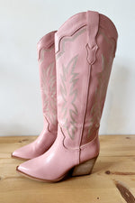 mode, indigo cowboy boot