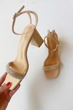 mode, kyle heel