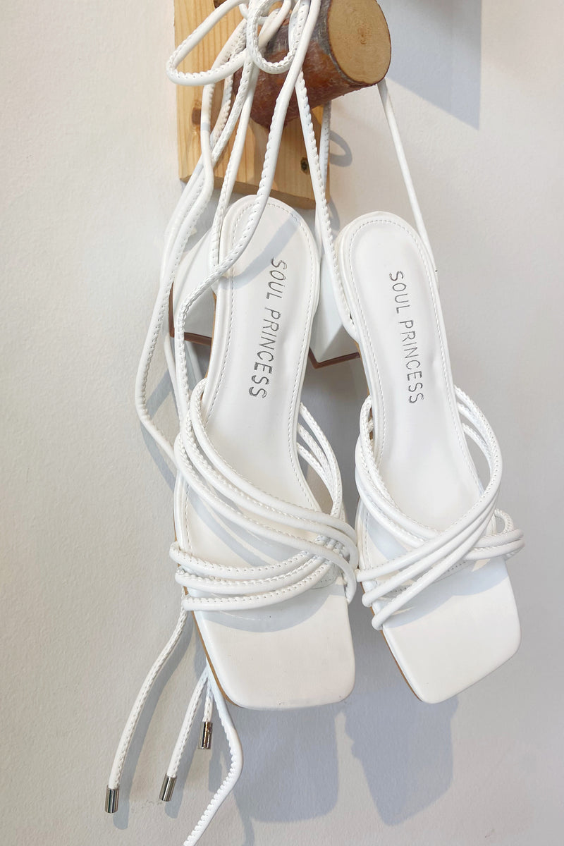 mode, roxxy heel