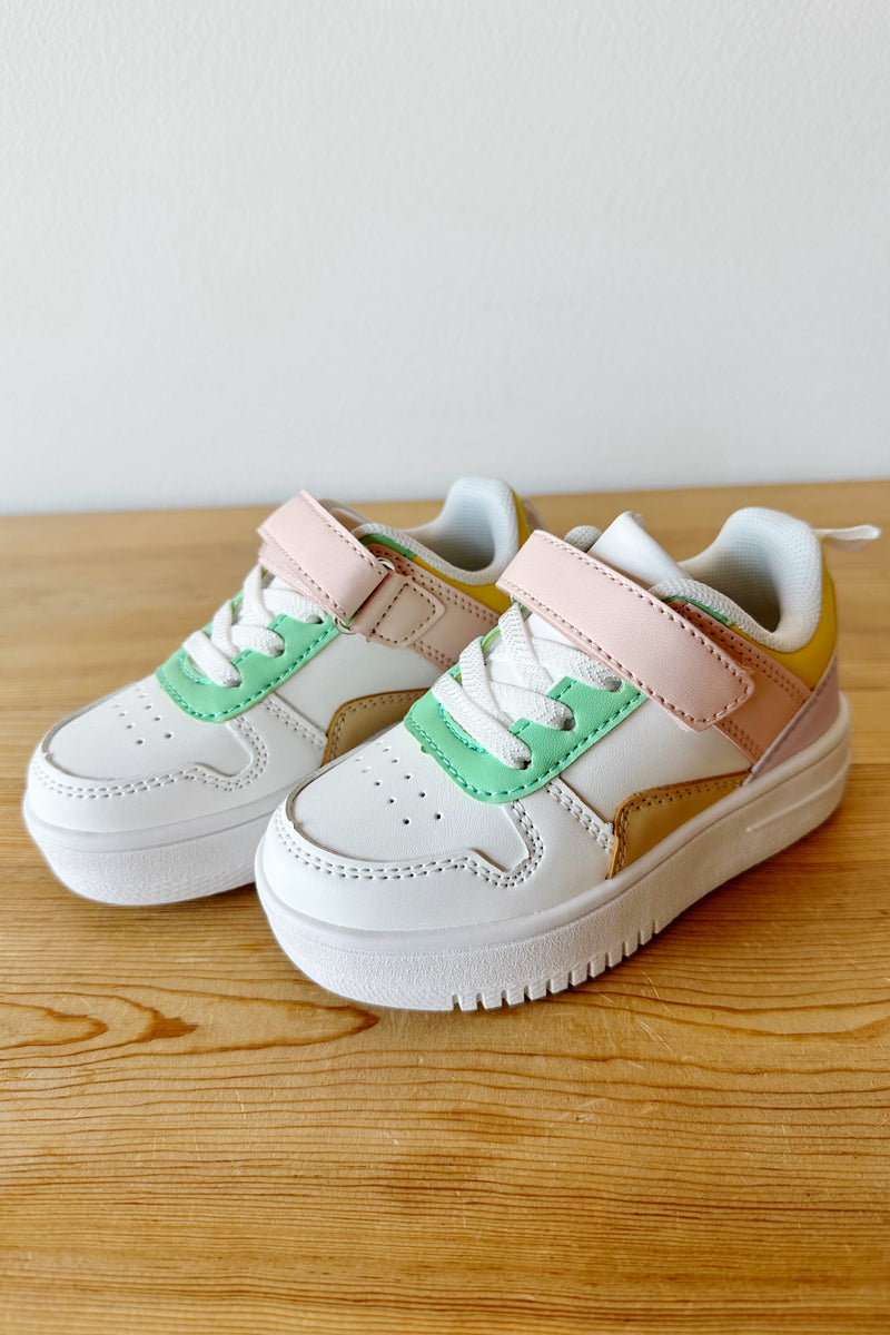 mode, on the run sneakers
