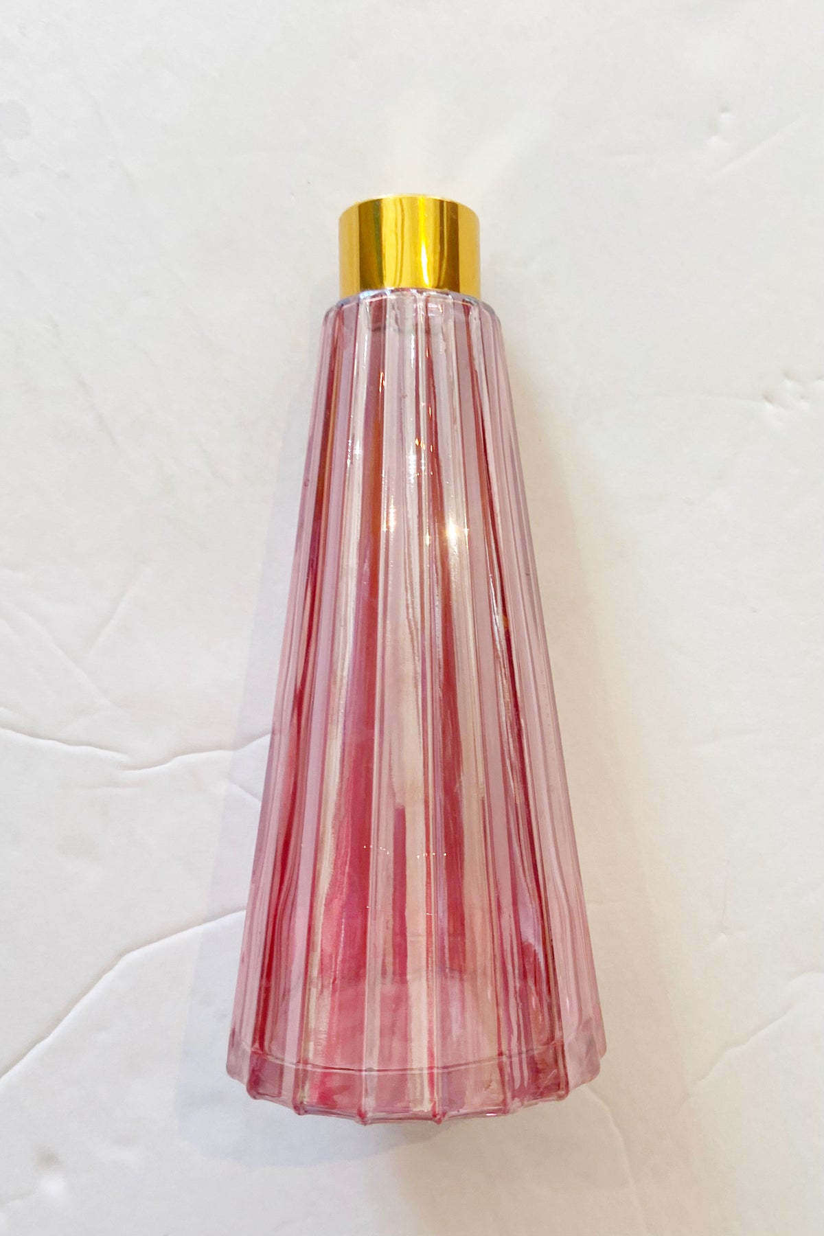 mode, pink tapered glass vase