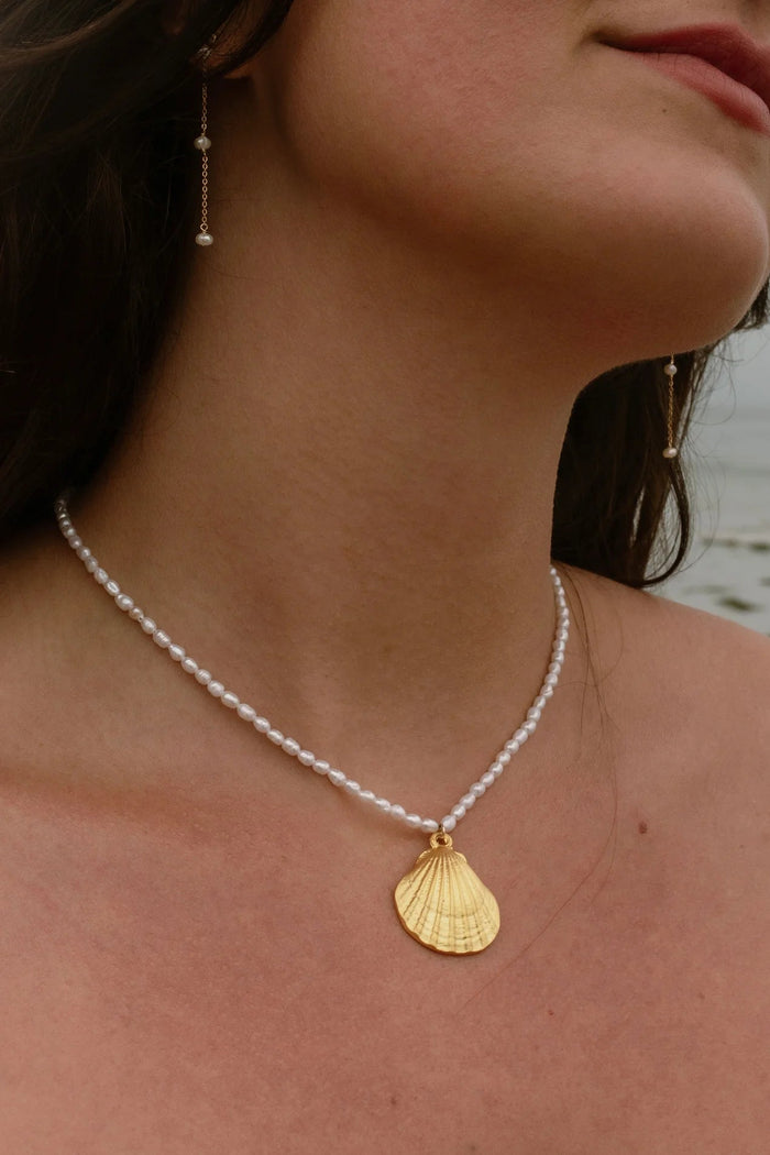 mar necklace