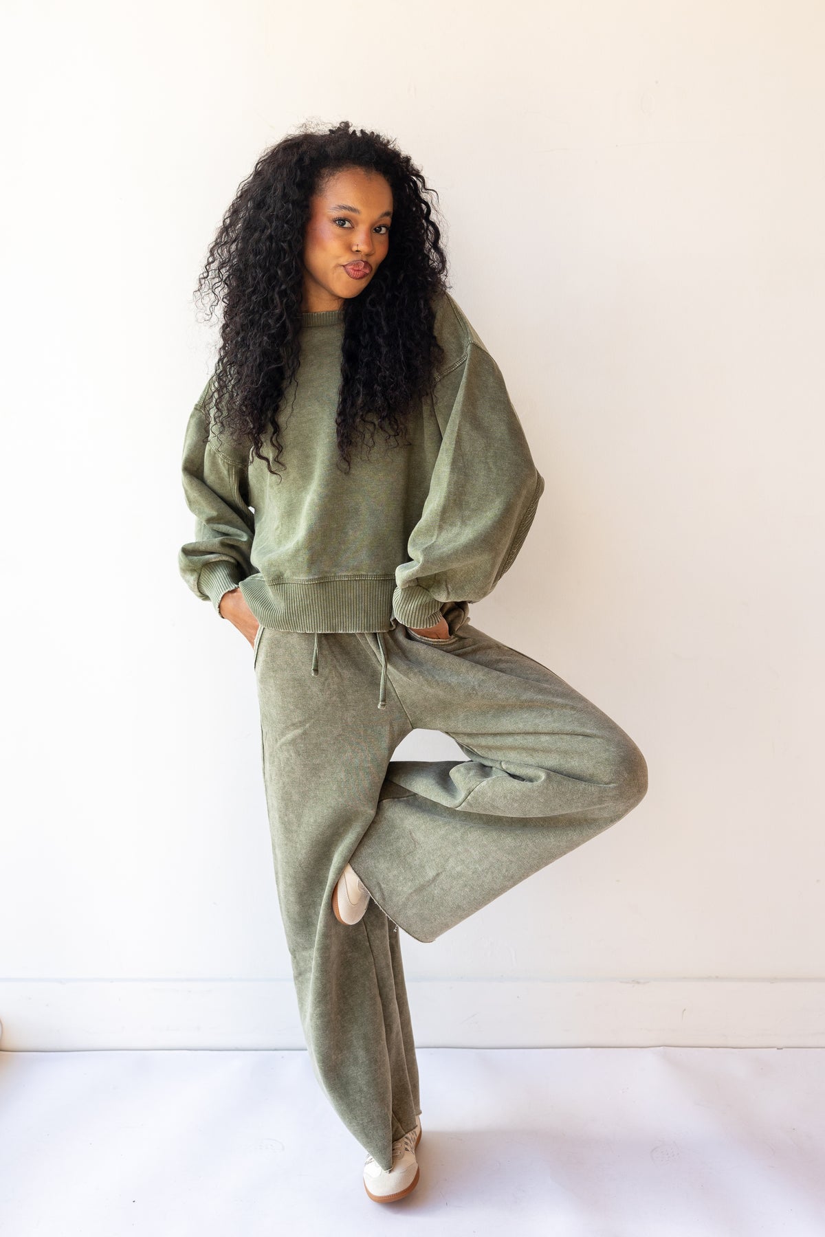 true love sweatpants