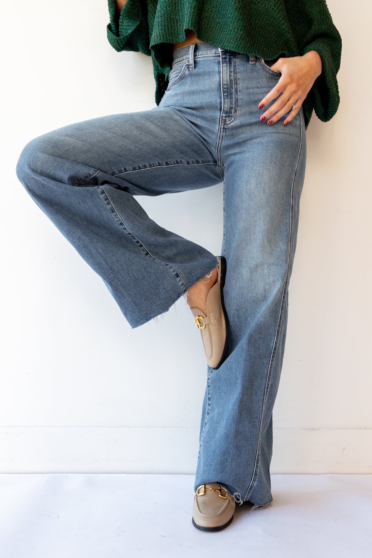 vivian flat mule