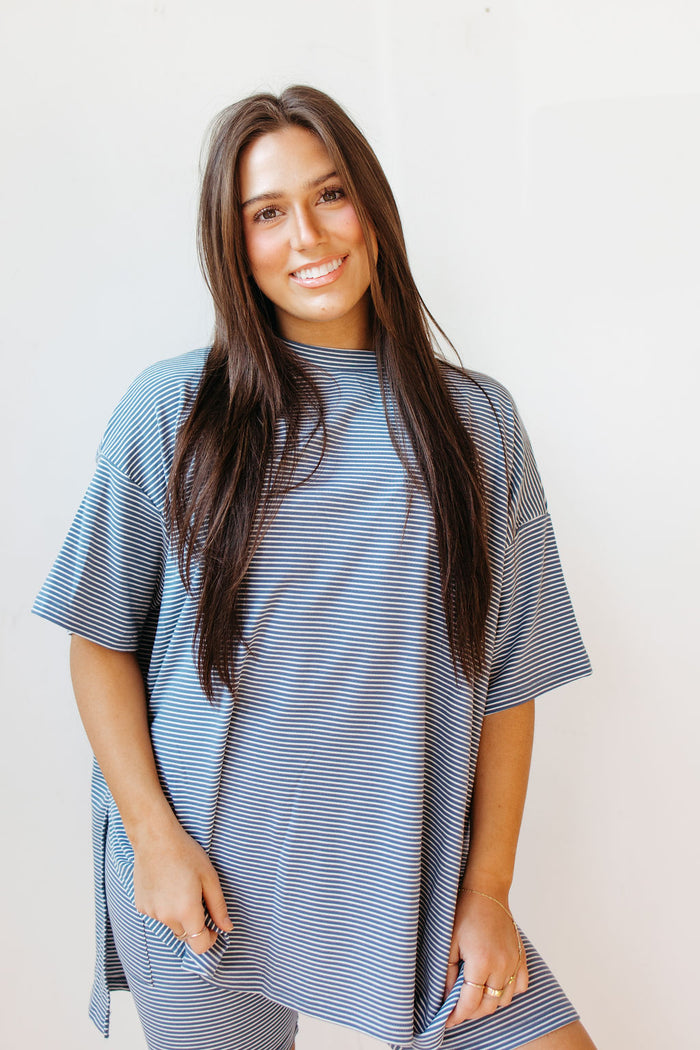 simple stripe walk in love set