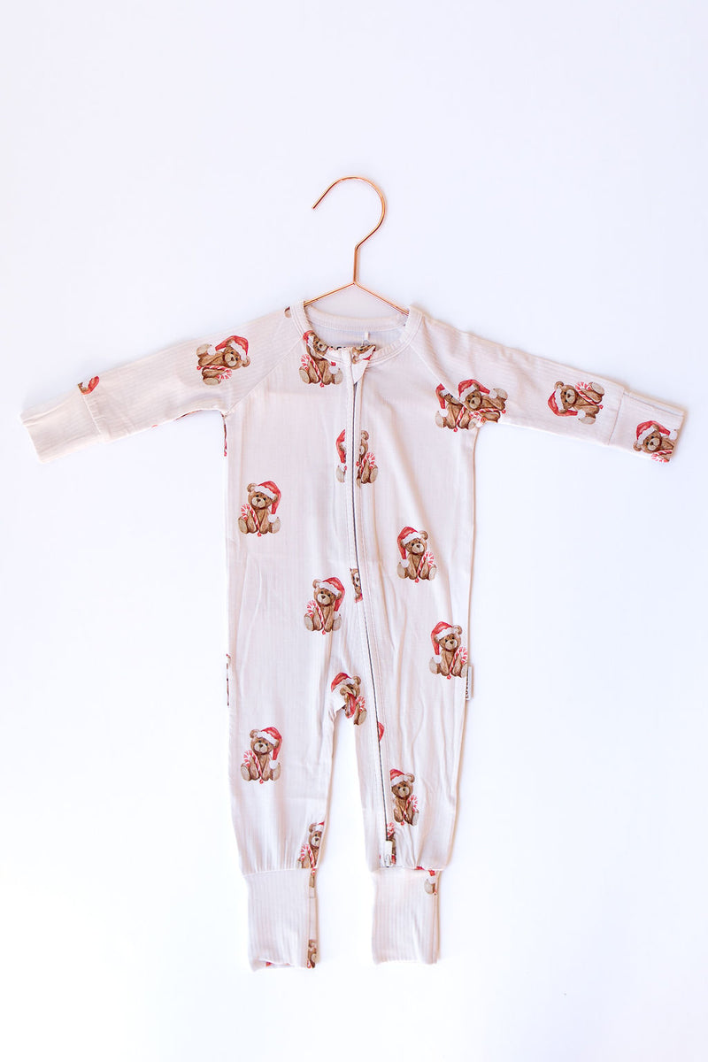 mode, christmas teddy pajamas