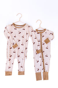 mode, verry cherry pajamas