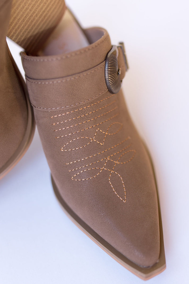 mode, dixie mule