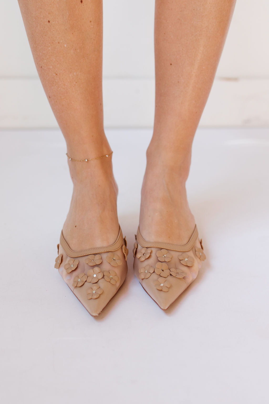 liliana kitten heel