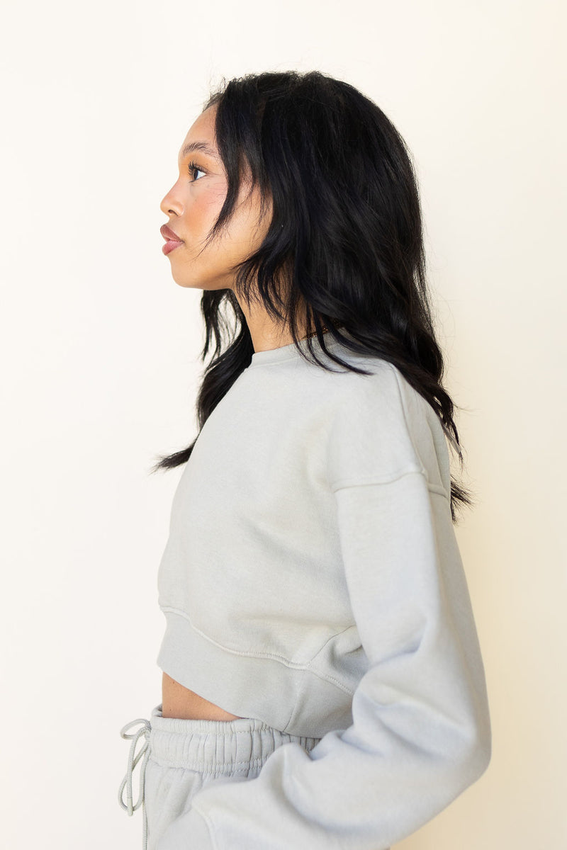mode, treasure crop sweatshirt